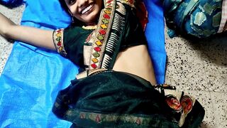 Payal bhabhi ki saari me chudai