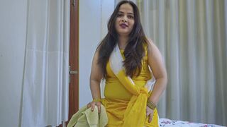 Hot Maid Pinki Gives Blowjob and