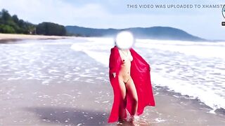 Public Beach Masturbate and Squirt