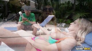 BANGBROS - Blonde MILF Gigi Dior