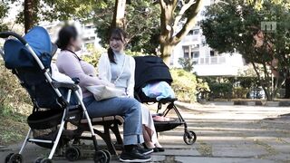 The postpartum virginity of the busty wife was taken
