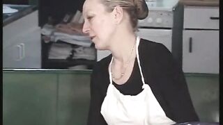 French Granny Likes Her Anal