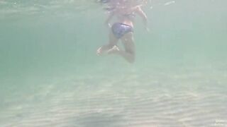 Amateur long legs perfect body girl's