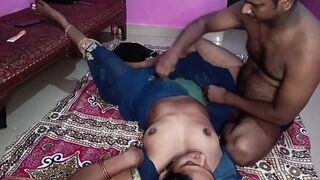 Gav ki bhabhi ki must chudai