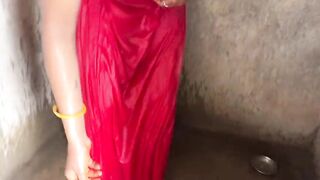 Hindi xxx video in bathroom