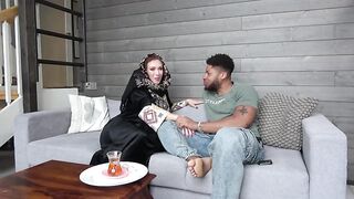 Big Ass Hijab Stepmom Fucked by