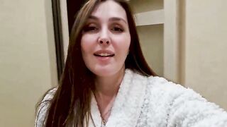Pizza delivery guy fucked housewife and