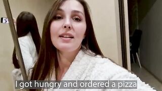 Pizza delivery guy fucked housewife and