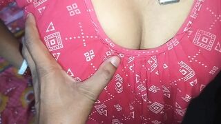 Village padosi bhabhi ke ghar par