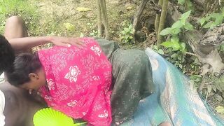 Indian pados ki bhabhi ko jungle