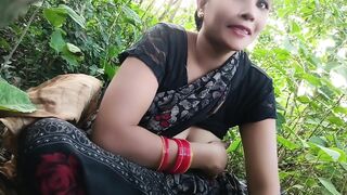 Village girl ki chudai outdoor jungle