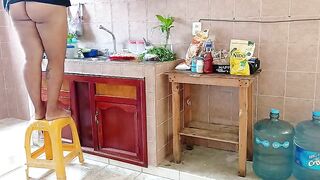 Chubby Stepmother Washes and Cleans the