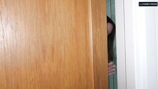 Behind the Scenes: Luna Evans Prepares for Her First Anal – Warm-up & Dildos