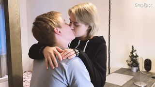 GrabFuck - Hairdresser at home. Paid